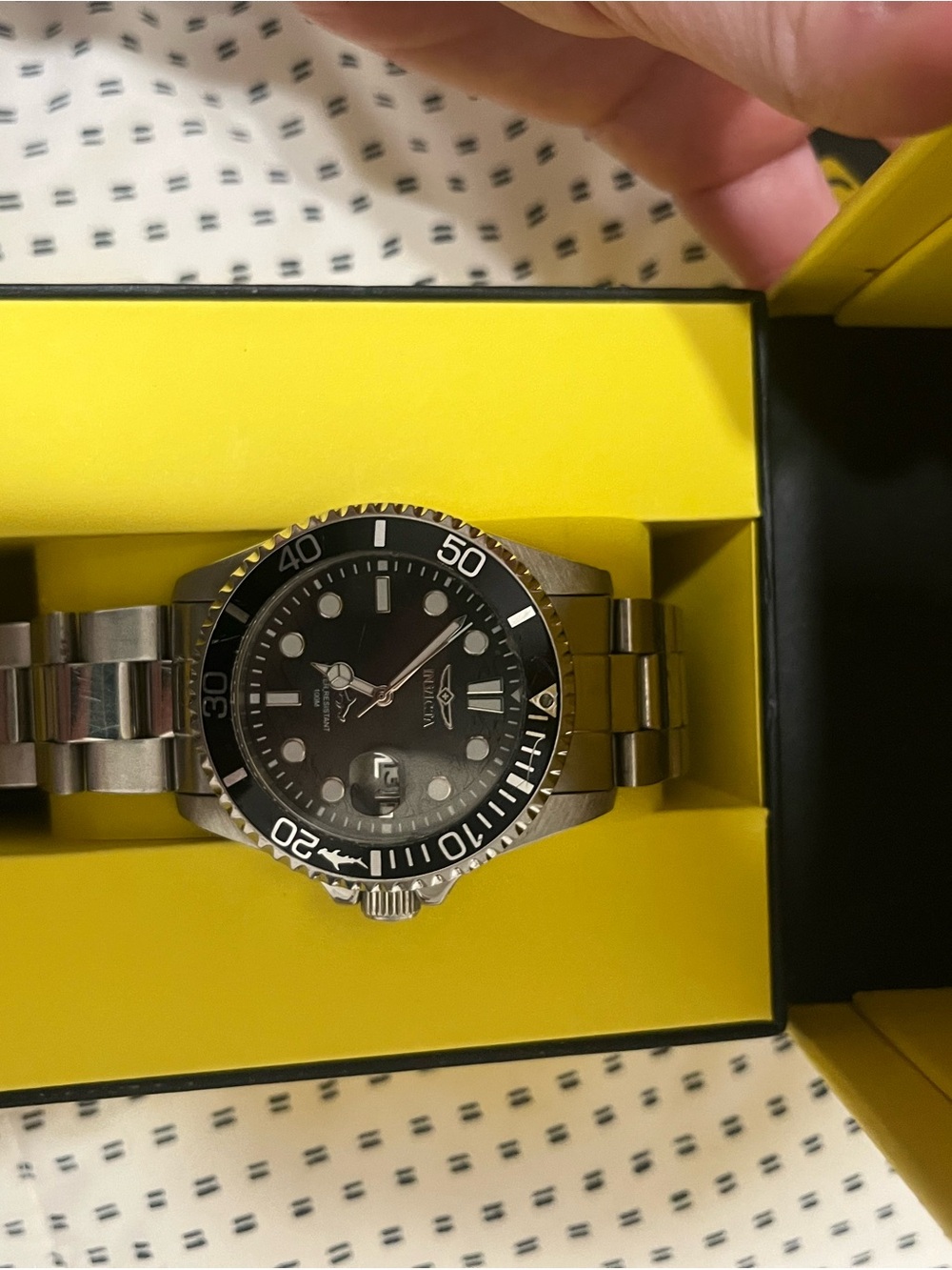 Invicta Men’s Stainless Steel Black Dial Dive Watch NEW with box and tags - Picture 4 of 5